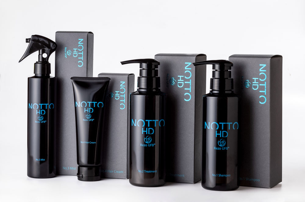 NOTTO HDシャンプー、トリートメント、ヘアクリーム、ミストのボトルと箱が並べられた集合写真